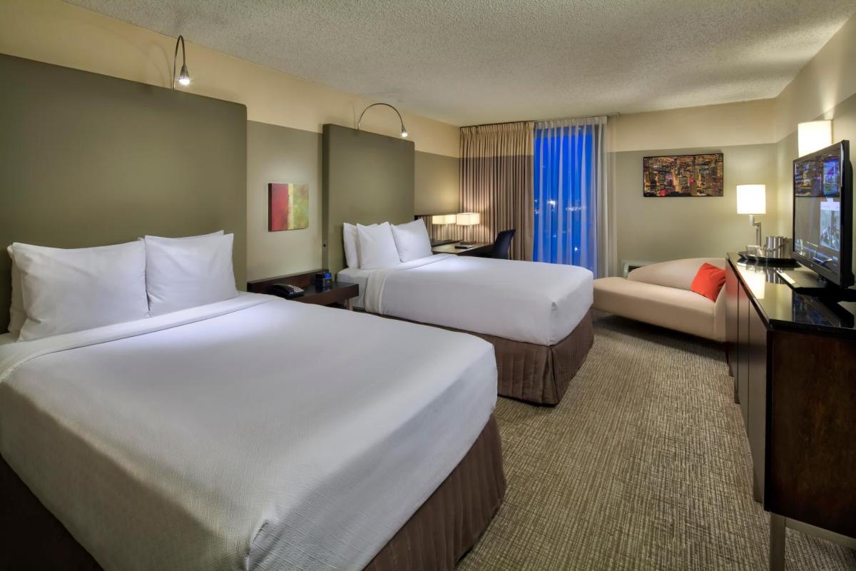 Crowne Plaza – Chicago West Loop, an IHG Hotel