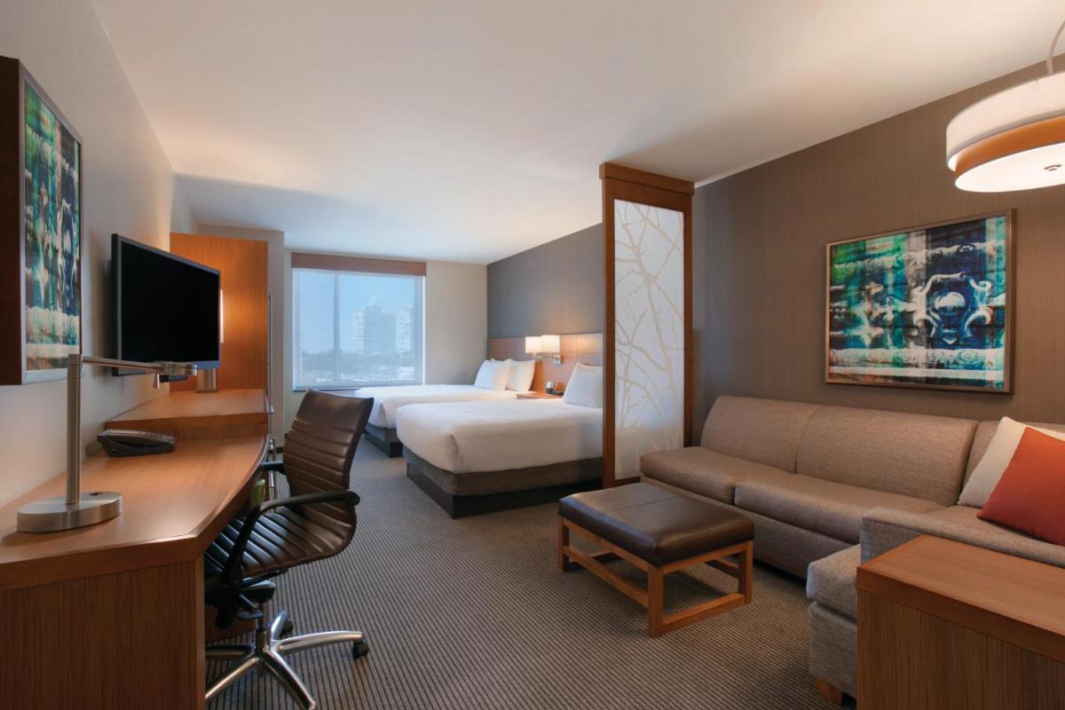 Hyatt Place Chicago-South/University Medical Center