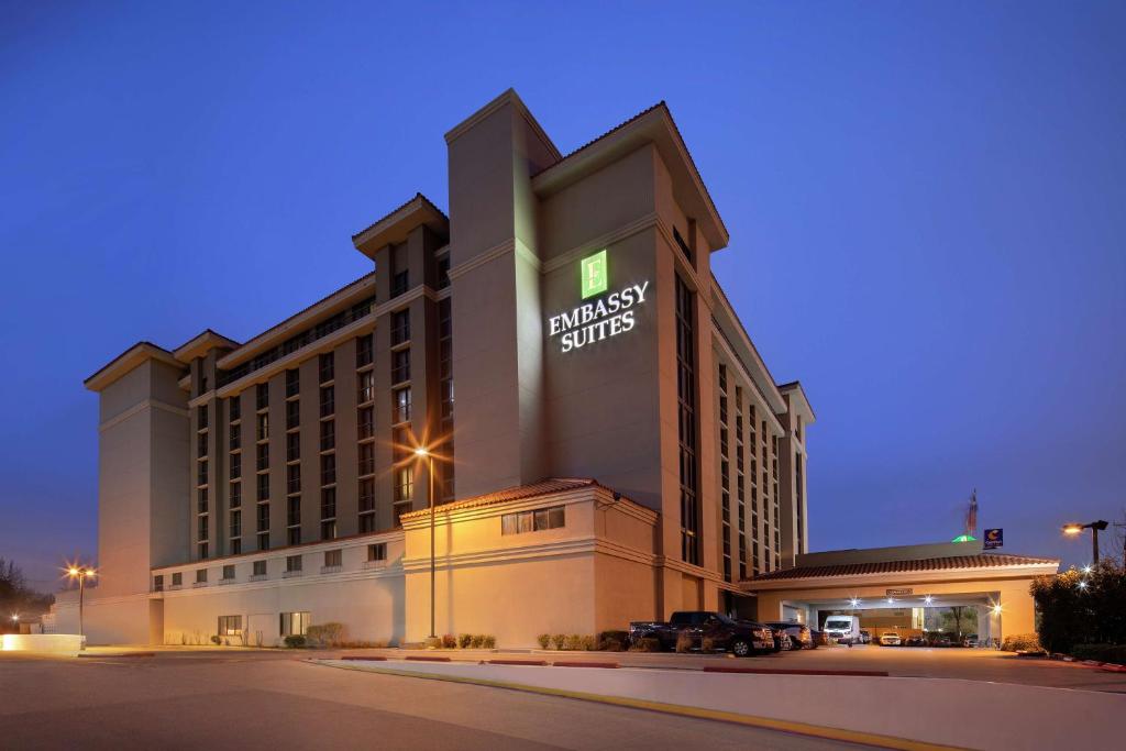 Embassy Suites Dallas – Park Central Area