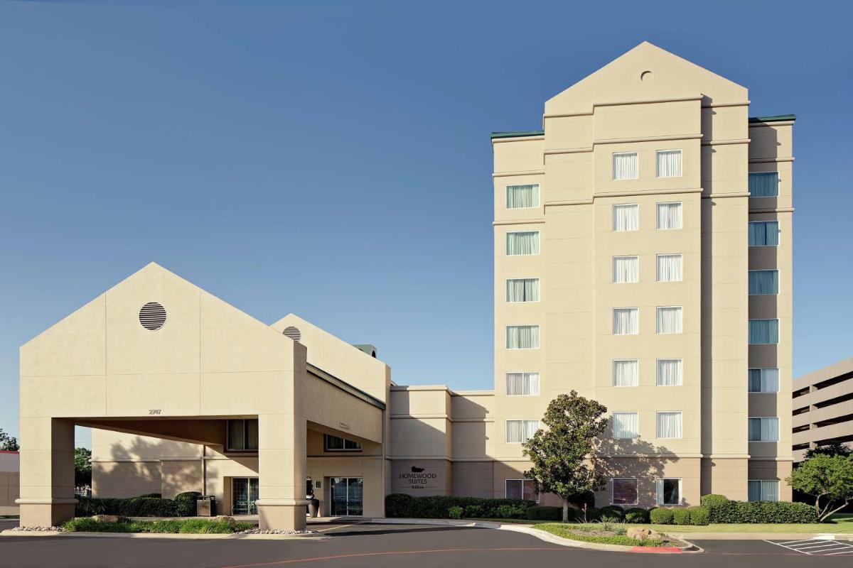 Homewood Suites by Hilton Dallas Market Center