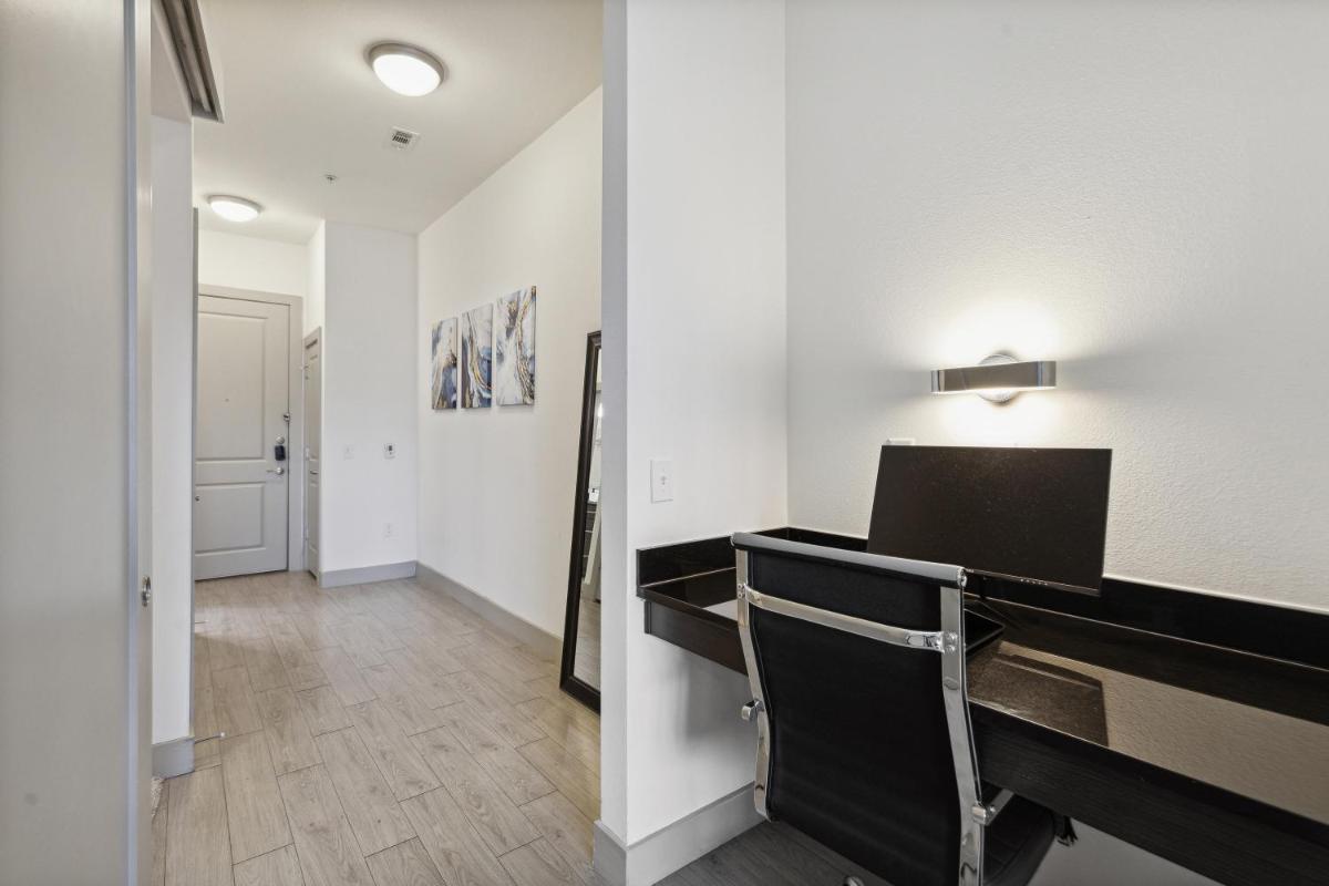 Stylish 1 Bedroom Apartment in Medical District