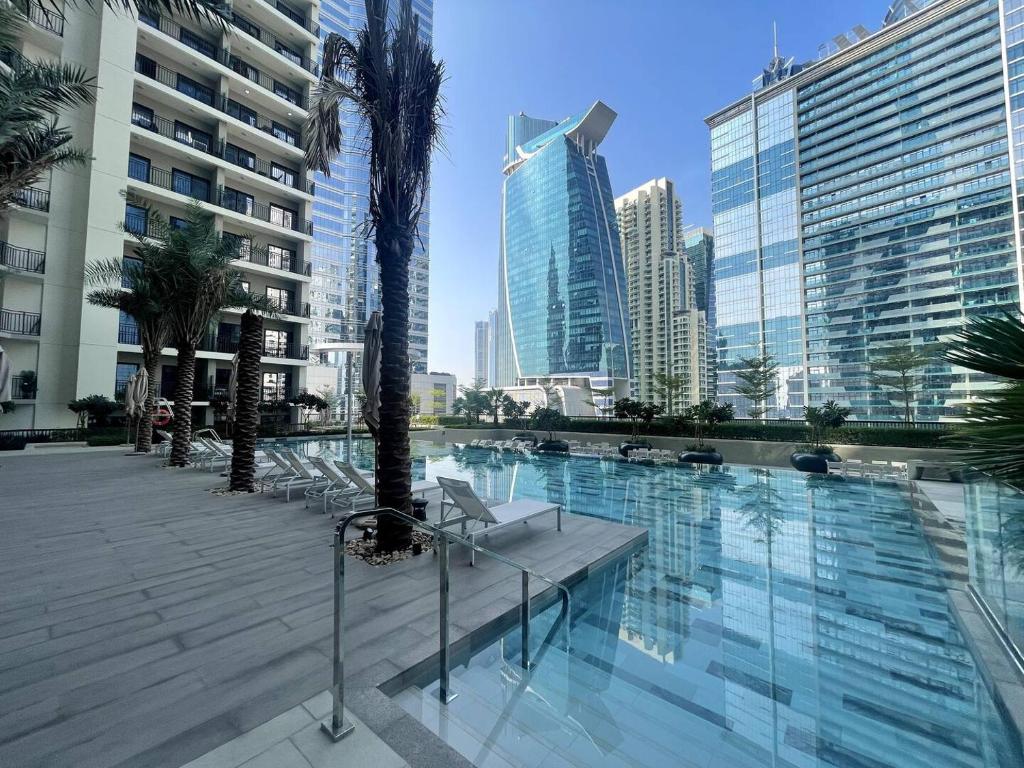 1 Br In Zada Tower Business Bay