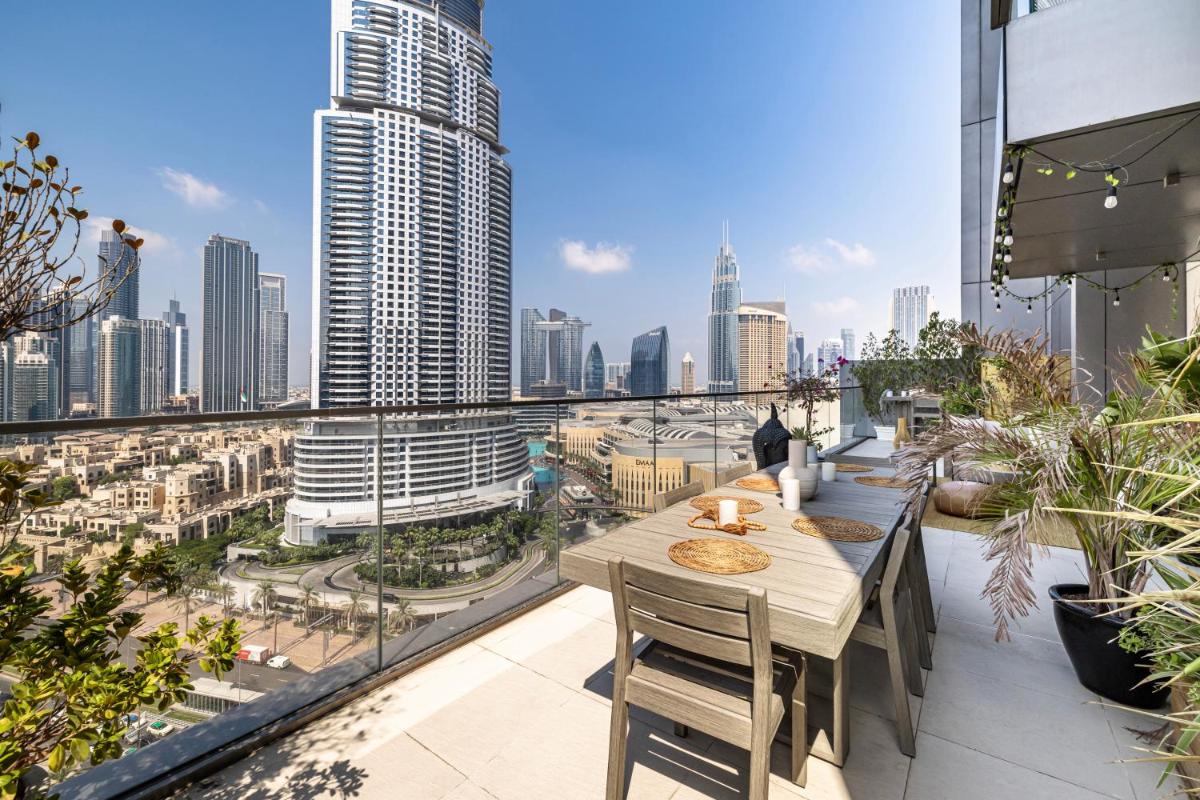 2BR BLVD Point with Direct Access to Dubai Mall