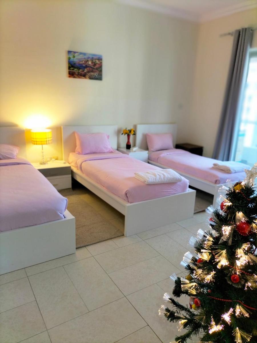 Amazing apartment 2 bed rooms in Tecom 6 pax