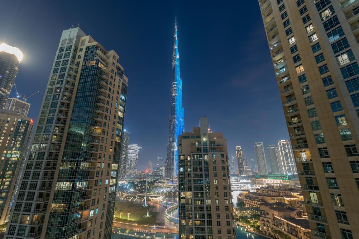 Astonishing 2 bedroom apt full Burj Khalifa view