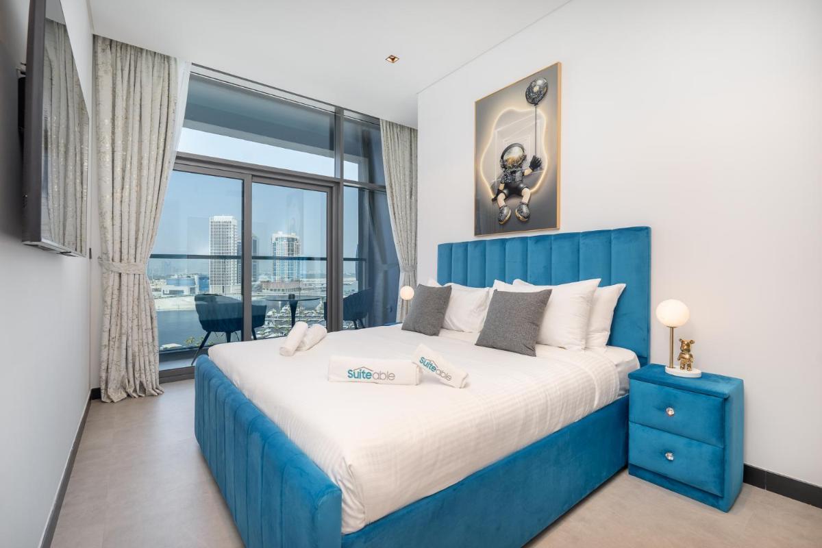 Azure accents apartment with Burj Khalifa view