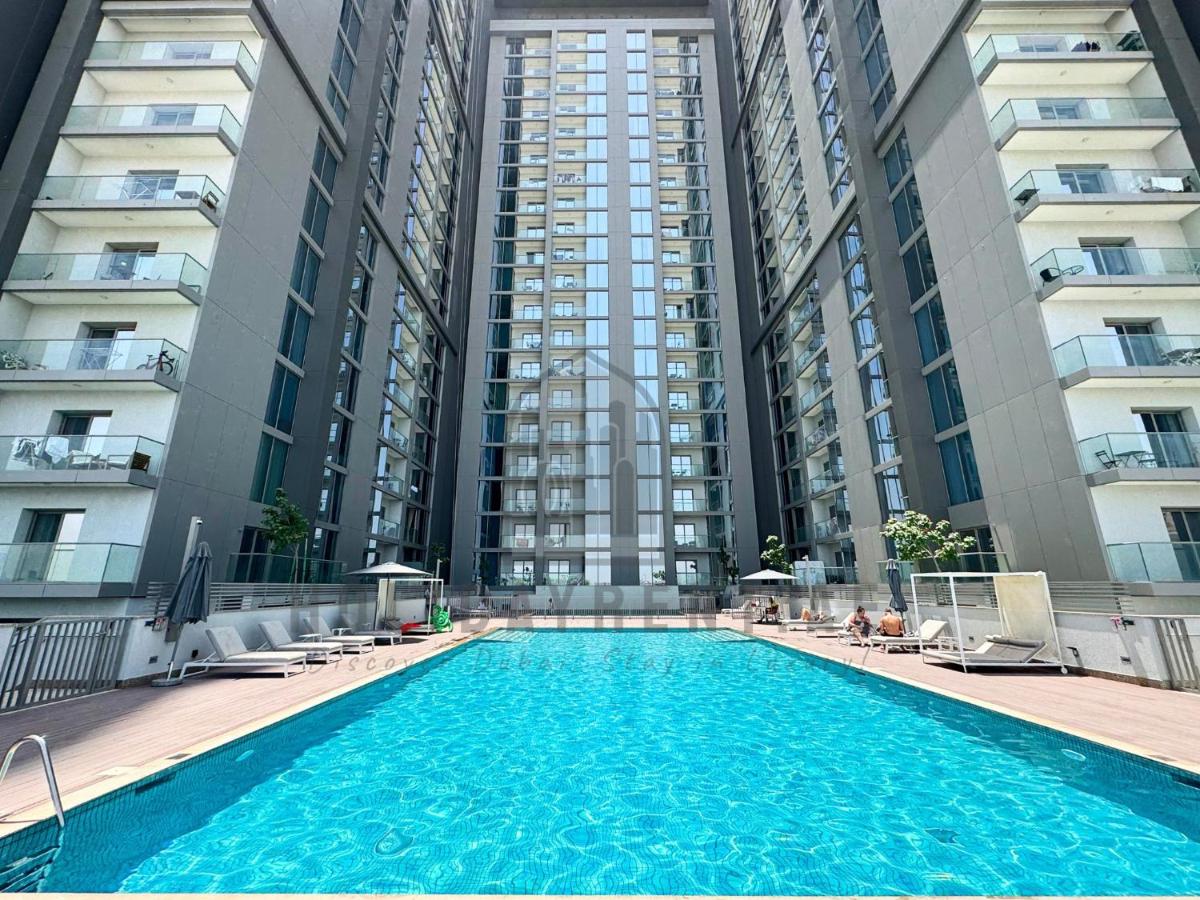 Beautiful Apartment Close To Burj Khalifa