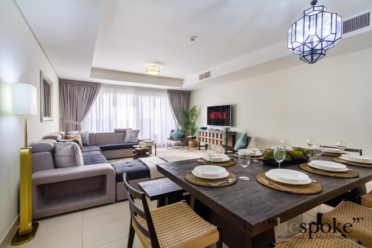 Bespoke Holiday Homes – Palm Jumeirah -2 Bedroom Sea View with Beach Access, Balqis