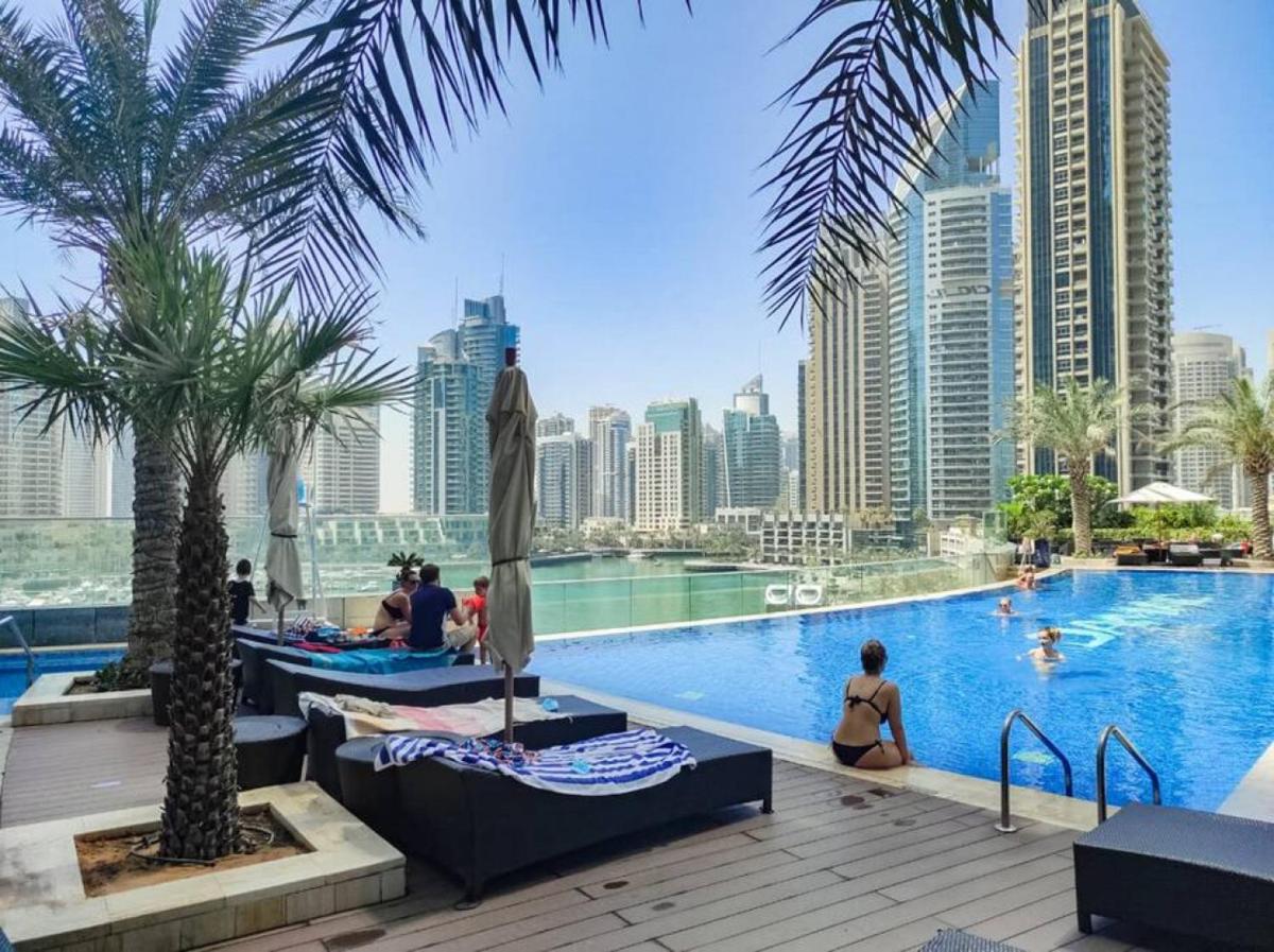 Blue dream apartment with Harbour view in Dubai Marina