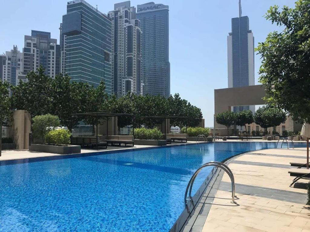 Fancy One Bedroom Apartment in Downtown Dubai