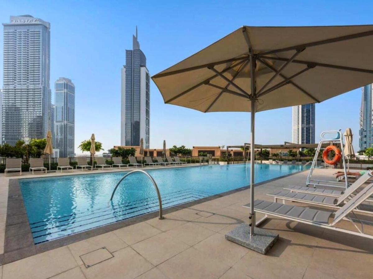 Iconic Burj View – Burj Crown – 5 Min Walk to Mall