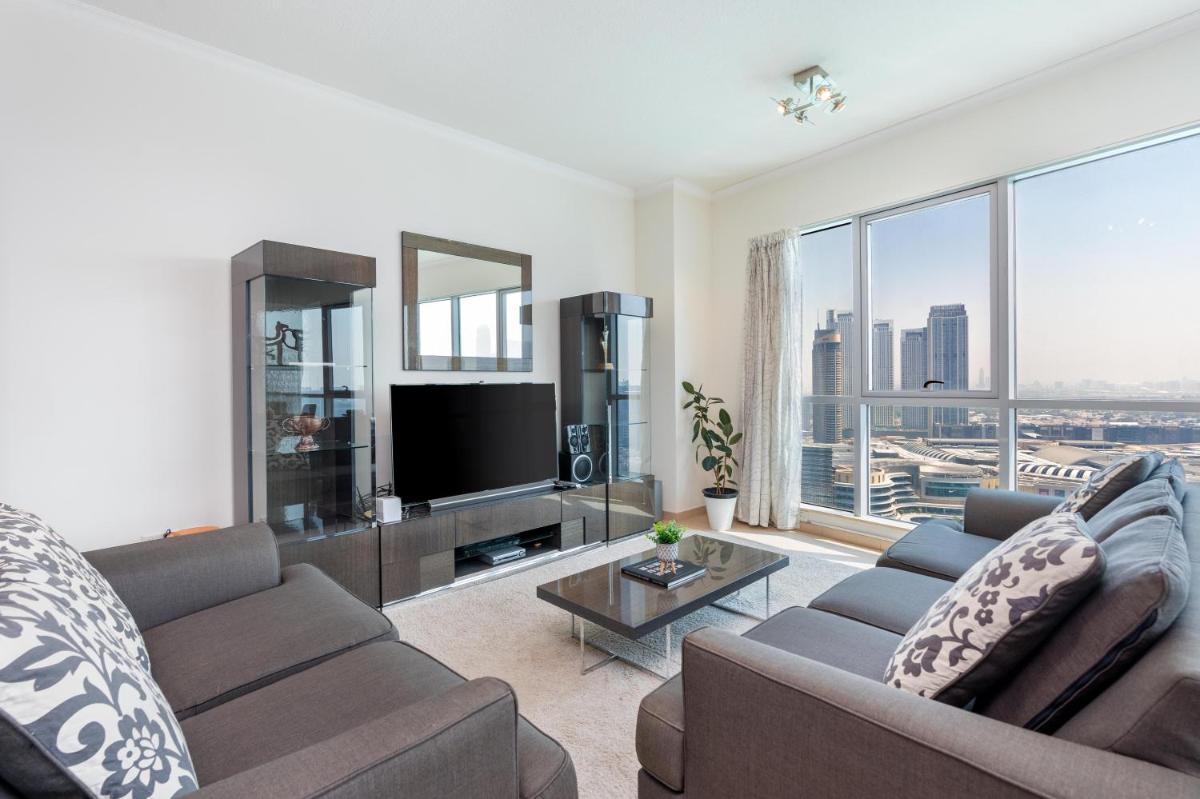 Image 4 of Incredible Fountain Views 2.5 BR Burj Residences