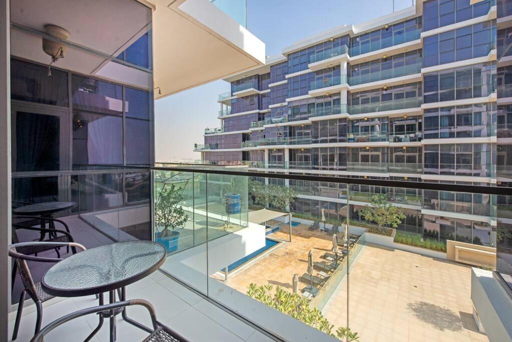 Lovely 1bedroom Damac Hills surrounded by green