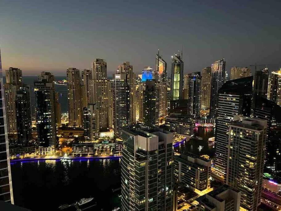 Lux Penthouse 4BHK Dubai Marina 5mins to JBR Beach