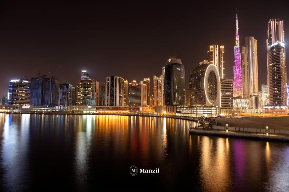 Manzil – 1BR in Business Bay with Canal View, Close to Burj & Dubai Mall