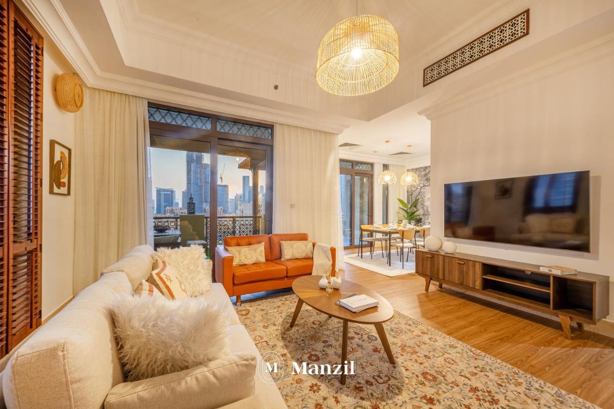 Manzil – Cozy 2BR Penthouse with Private Terrace and Full Burj View in Downtown