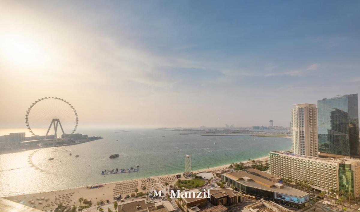 Manzil – Lavish 3BR in JBR with Sea Views and 5 min walk to beach