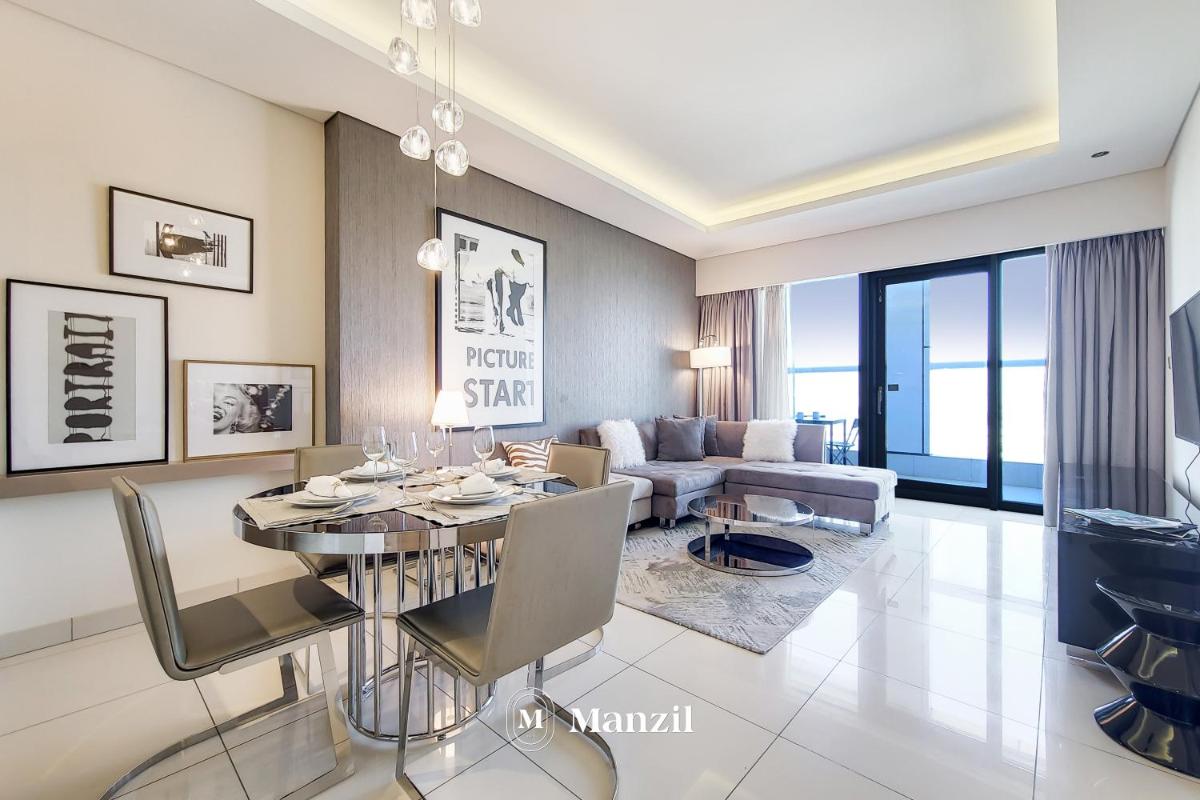 Manzil – Luxury 1BR Apartment in Damac Paramount Tower in Business Bay