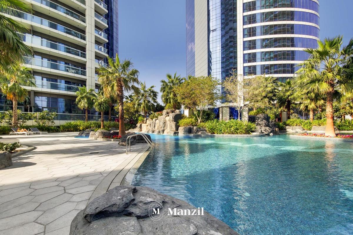 Manzil – Luxury 1BR Apartment in Damac Paramount Tower in Business Bay