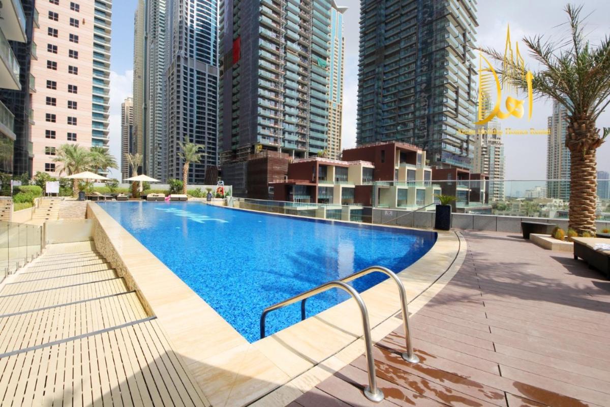 Panoramic Marina View 2BR Suite Damac Heights