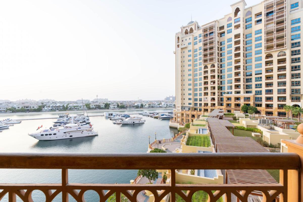 Sea and Atlantis View 3 BR Apartment Palm Jumeirah