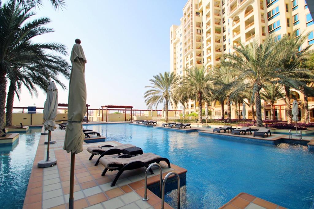 Sea and Atlantis View 3 BR Apartment Palm Jumeirah