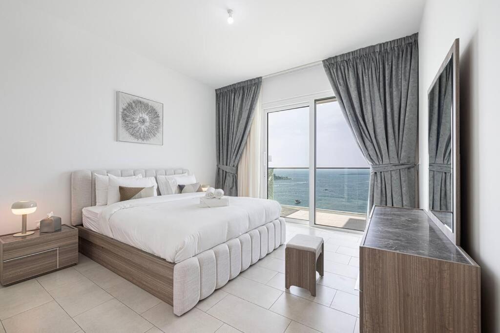 Seaview 3King Bed- Private Beach