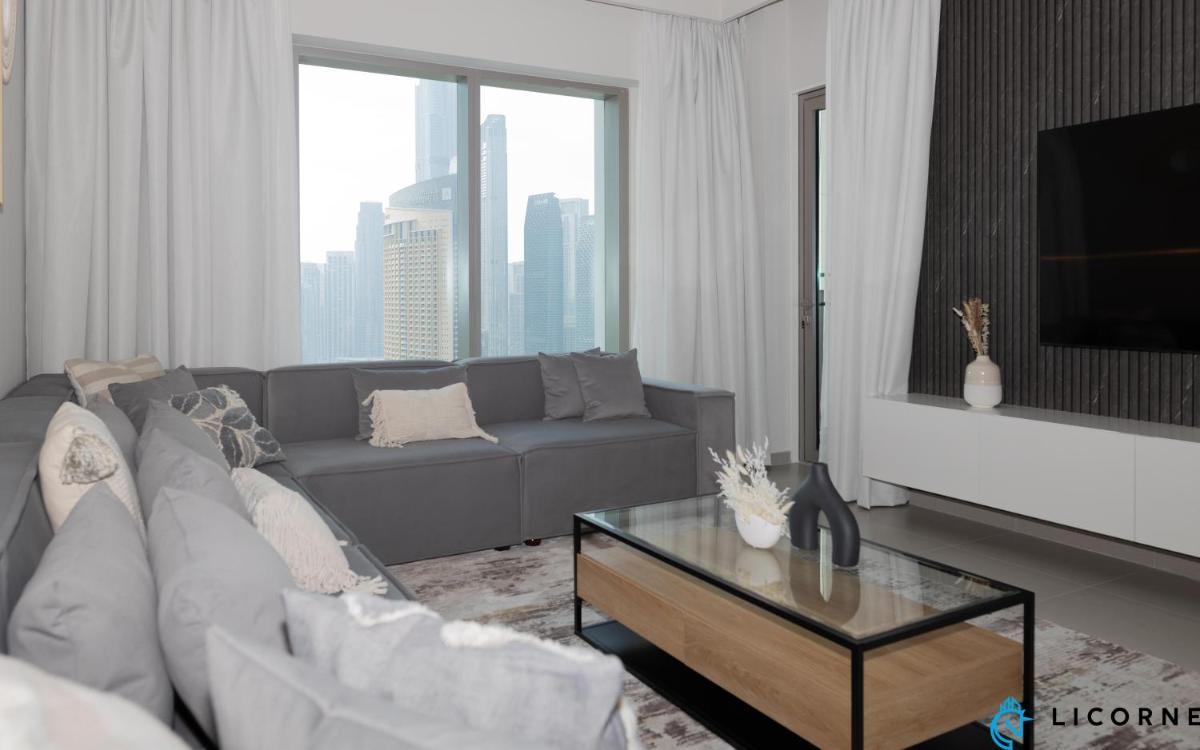 Stunning 2BR Downtown, Burj Khalifa View, Next to Dubai Mall – Downtown Views ll