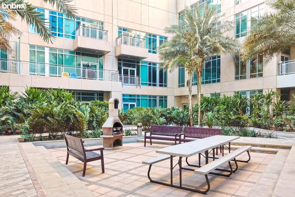 bnbme – The Lofts – Emaar