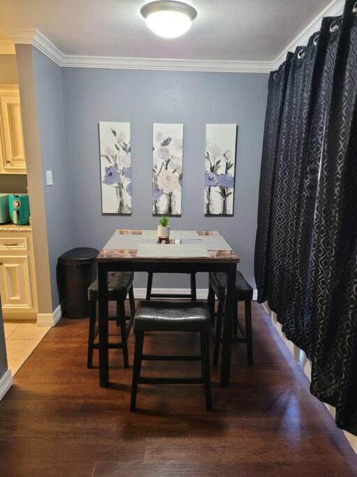 Blue Shark *E3* @ Midtown Cozy 1BR King Suite