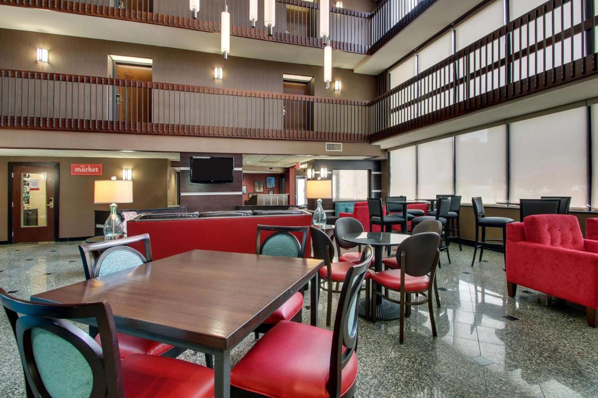 Drury Inn & Suites Houston Galleria