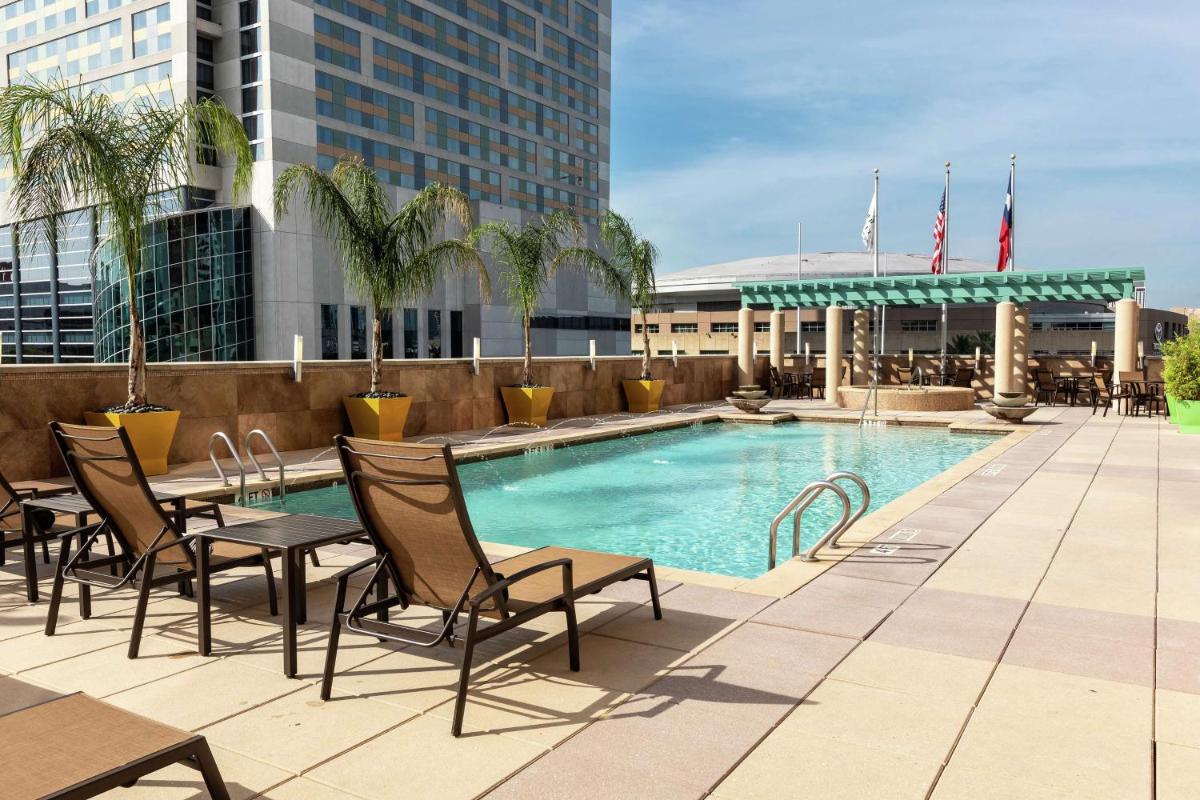 Embassy Suites Houston – Downtown