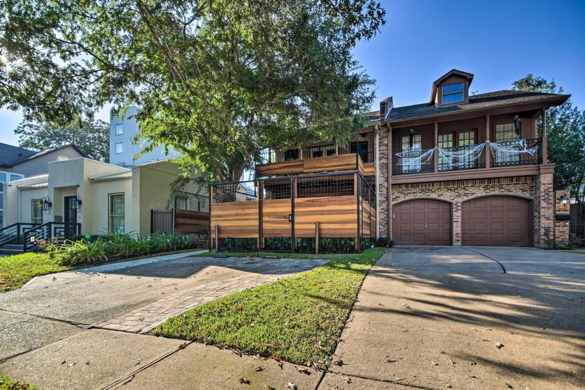 Family-Friendly Houston Home with Private Backyard!