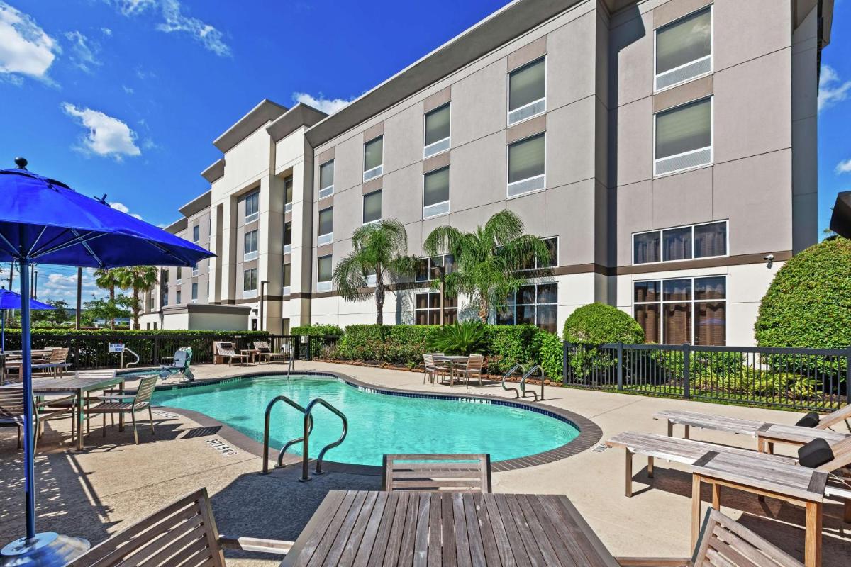 Hampton Inn & Suites Houston-Bush Intercontinental Airport