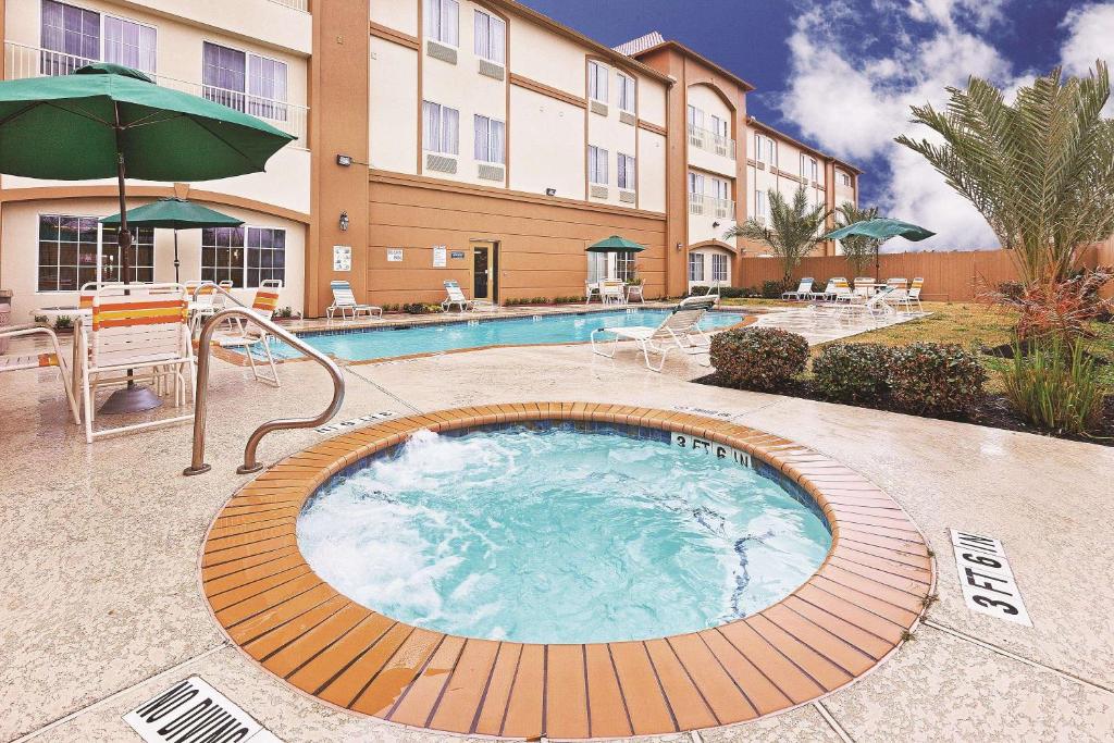 La Quinta by Wyndham Houston Hobby Airport