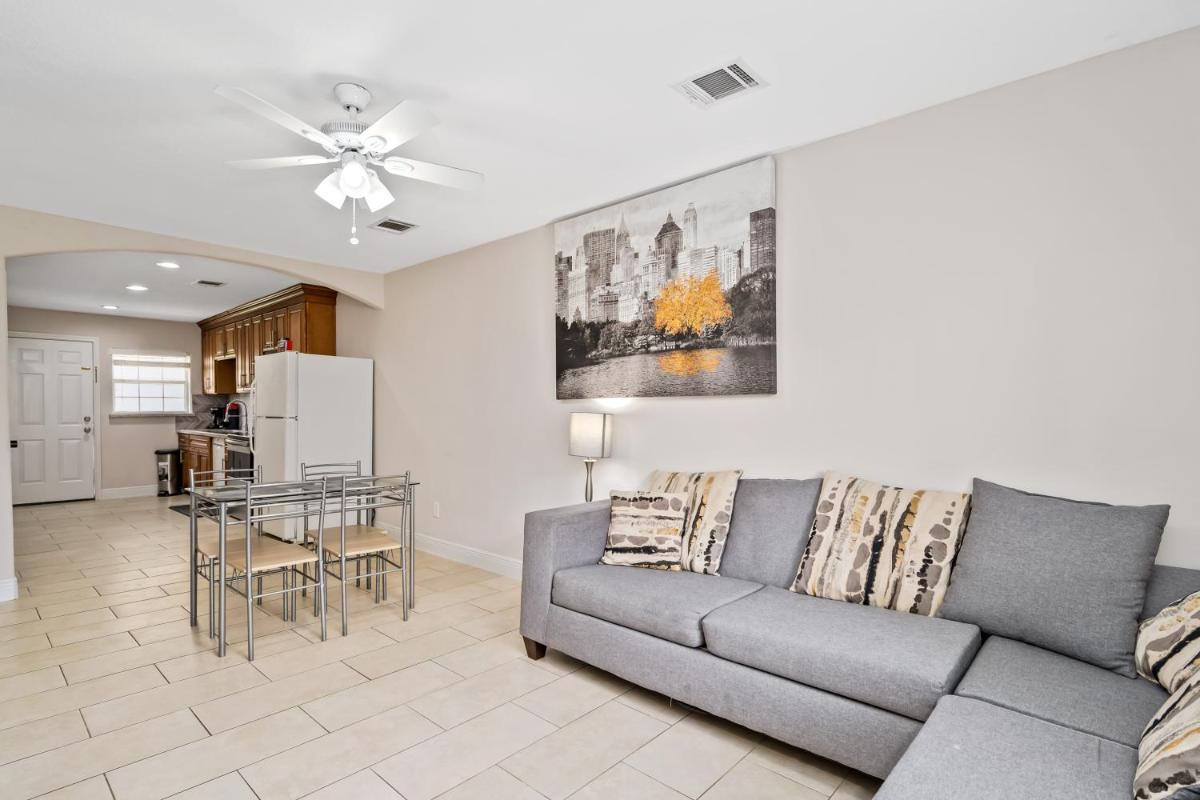 Opulent, Luxurious & Modern APT 7 Min From TX Med Center