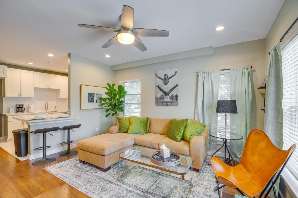 Pet-Friendly Houston Apartment Walk to Midtown!