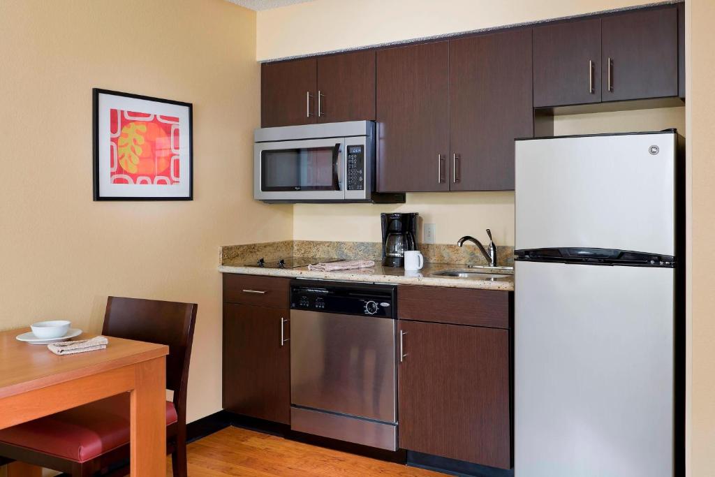 TownePlace Suites Houston Brookhollow