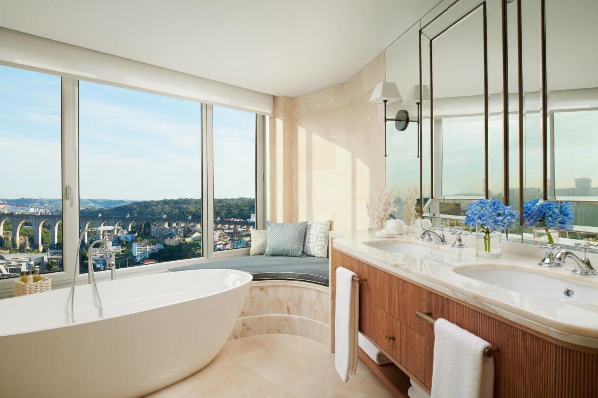 Corinthia Lisbon