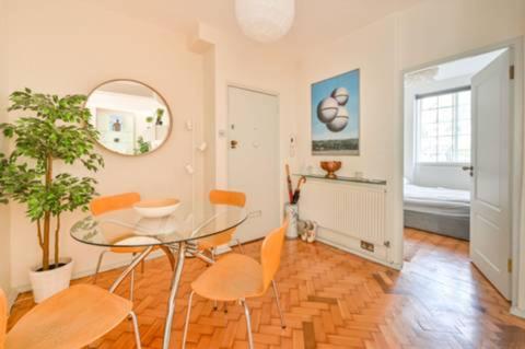 2-bedroom flat with garden near Regent’s Park