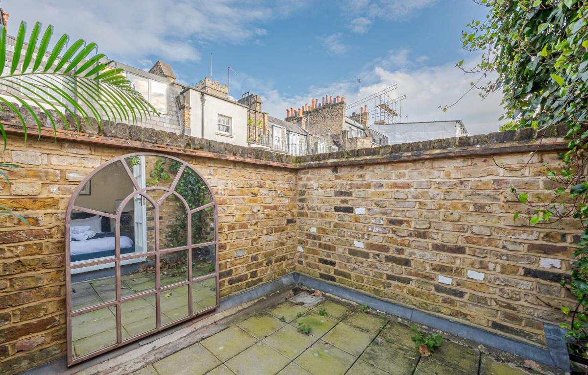 Beautiful House in Knightsbridge