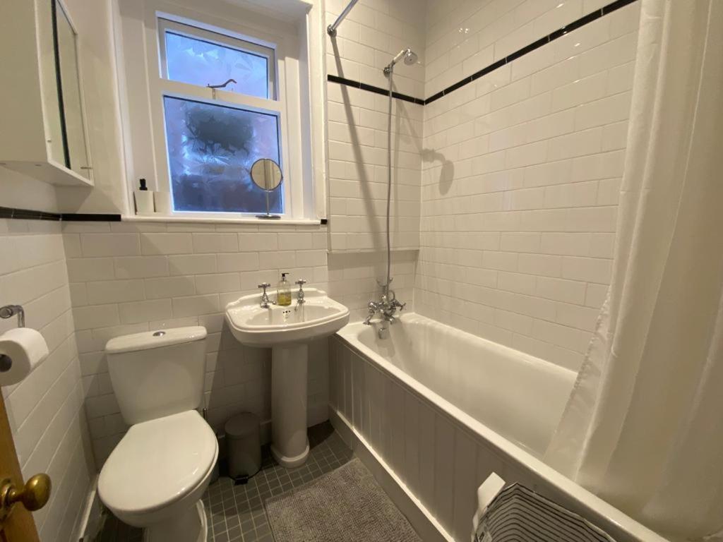 Beautiful one bed garden flat in Muswell hill