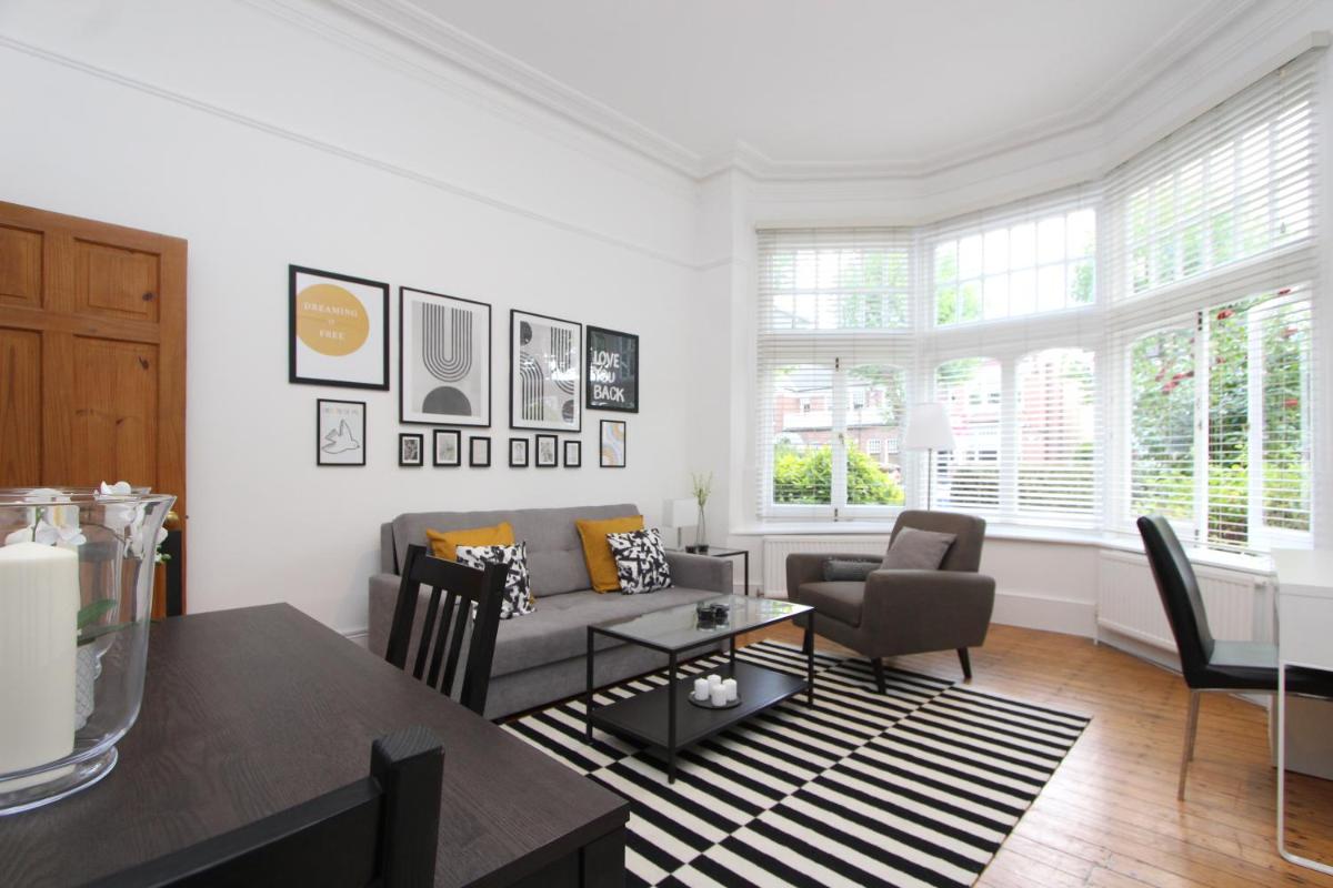 Beautiful one bed garden flat in Muswell hill