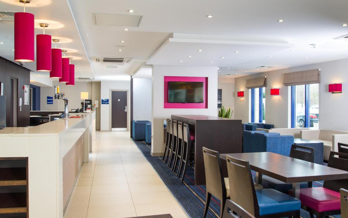 Holiday Inn Express London – Wandsworth, an IHG Hotel