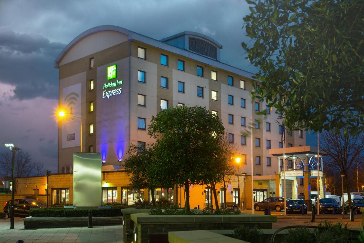 Holiday Inn Express London – Wandsworth, an IHG Hotel