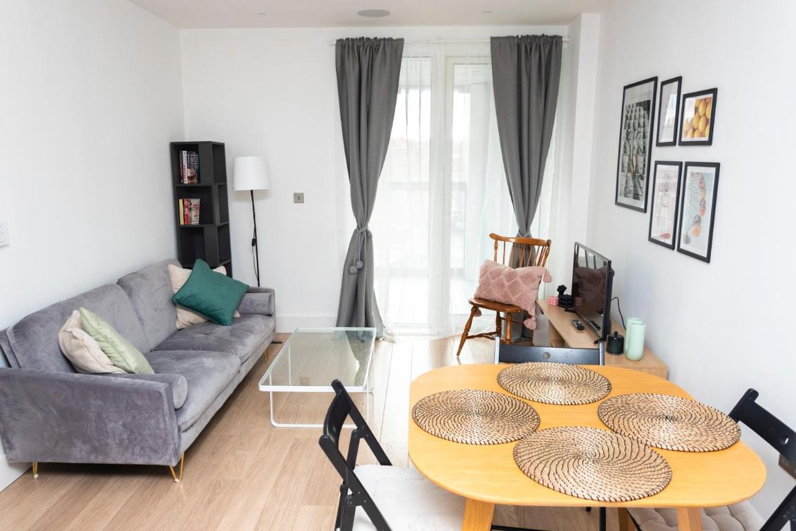 Modern Brixton Apartment