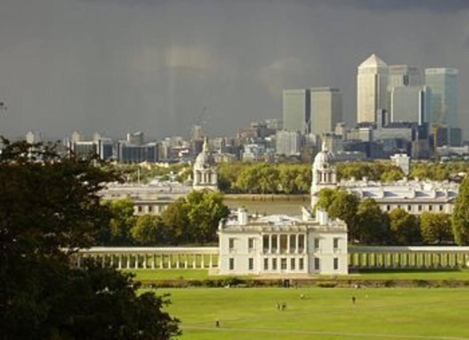 NAVAL COTTAGE IN THE HEART OF ROYAL GREENWICH