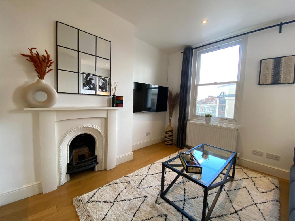 New stylish Fulham apartment – 2 bed