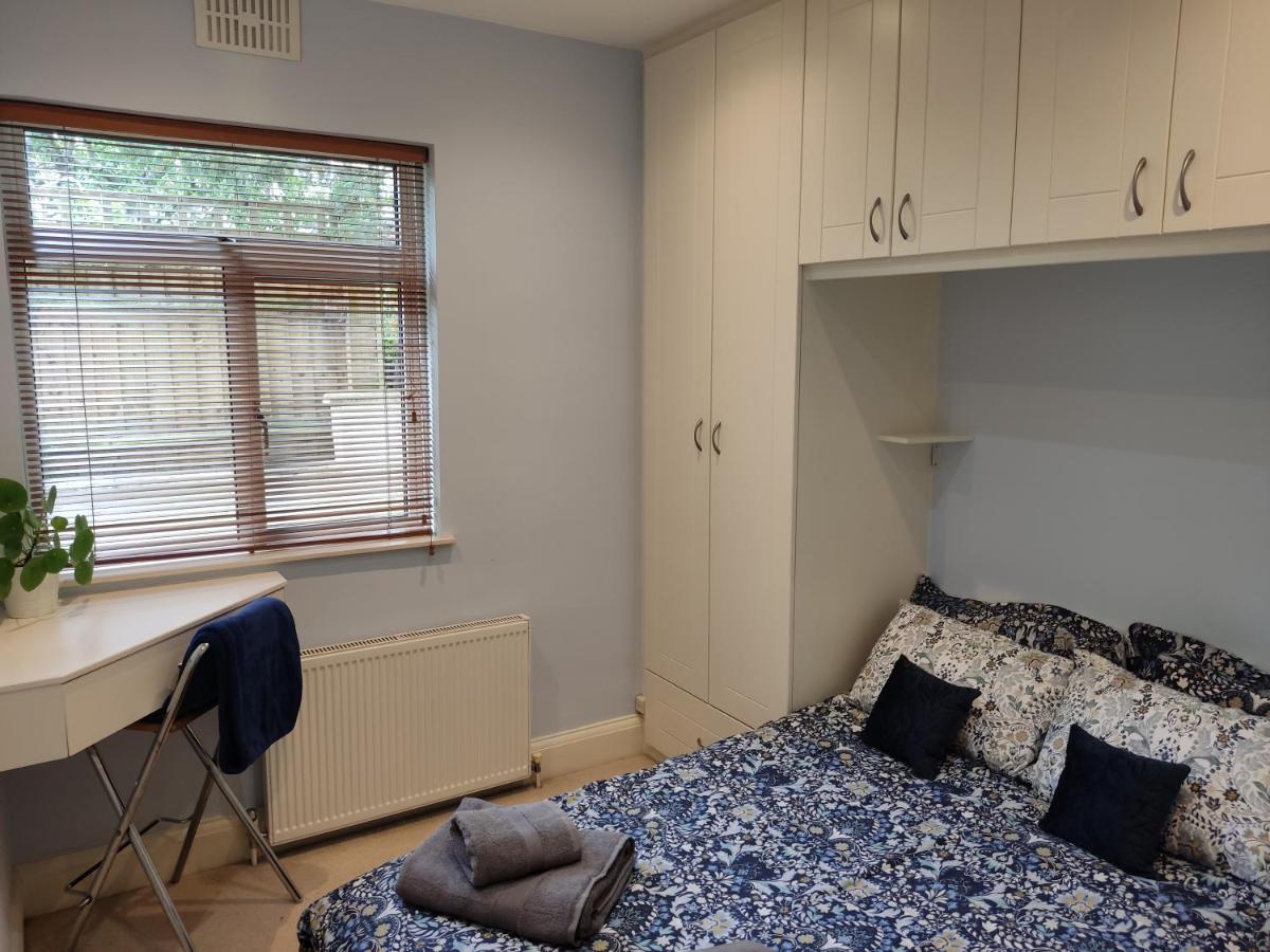 Remarkable 1-Bed Apartment in North London N8