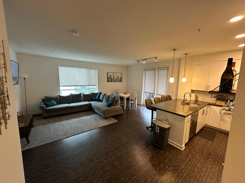 Amazing 2BD2BA located DTLA